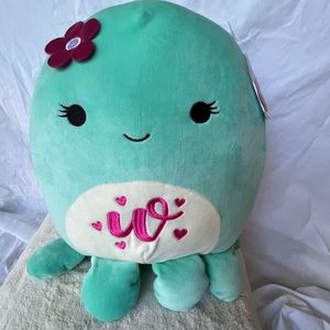 Squishmallow Olina